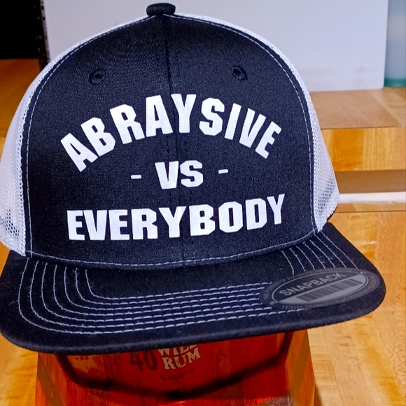 Shap back hats - Picture 2 of 3